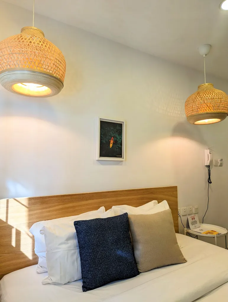 Mellow Studio Bedroom close-up .webp